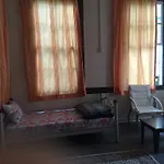 بيت شباب بنسيون *